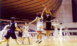 鹿屋体育大学　女子バスケットボール部